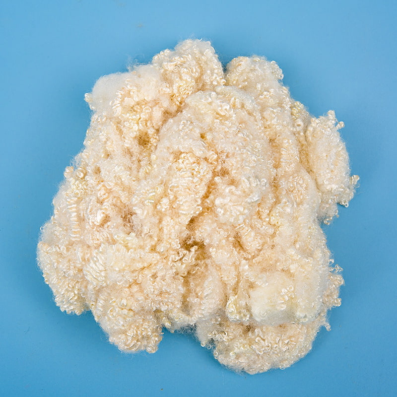 Светло-желтое полое штапельное волокно 3D×32 мм из сопряженного с кремнием полиэфирного волокна Светло-желтое полое штапельное волокно 3D×32 мм из сопряженного с кремнием полиэфирного волокна